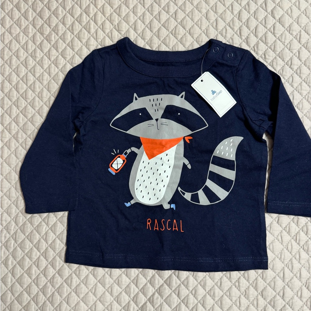 New Baby Gap long sleeve T. Size 6-12 months - Picture 1 of 3